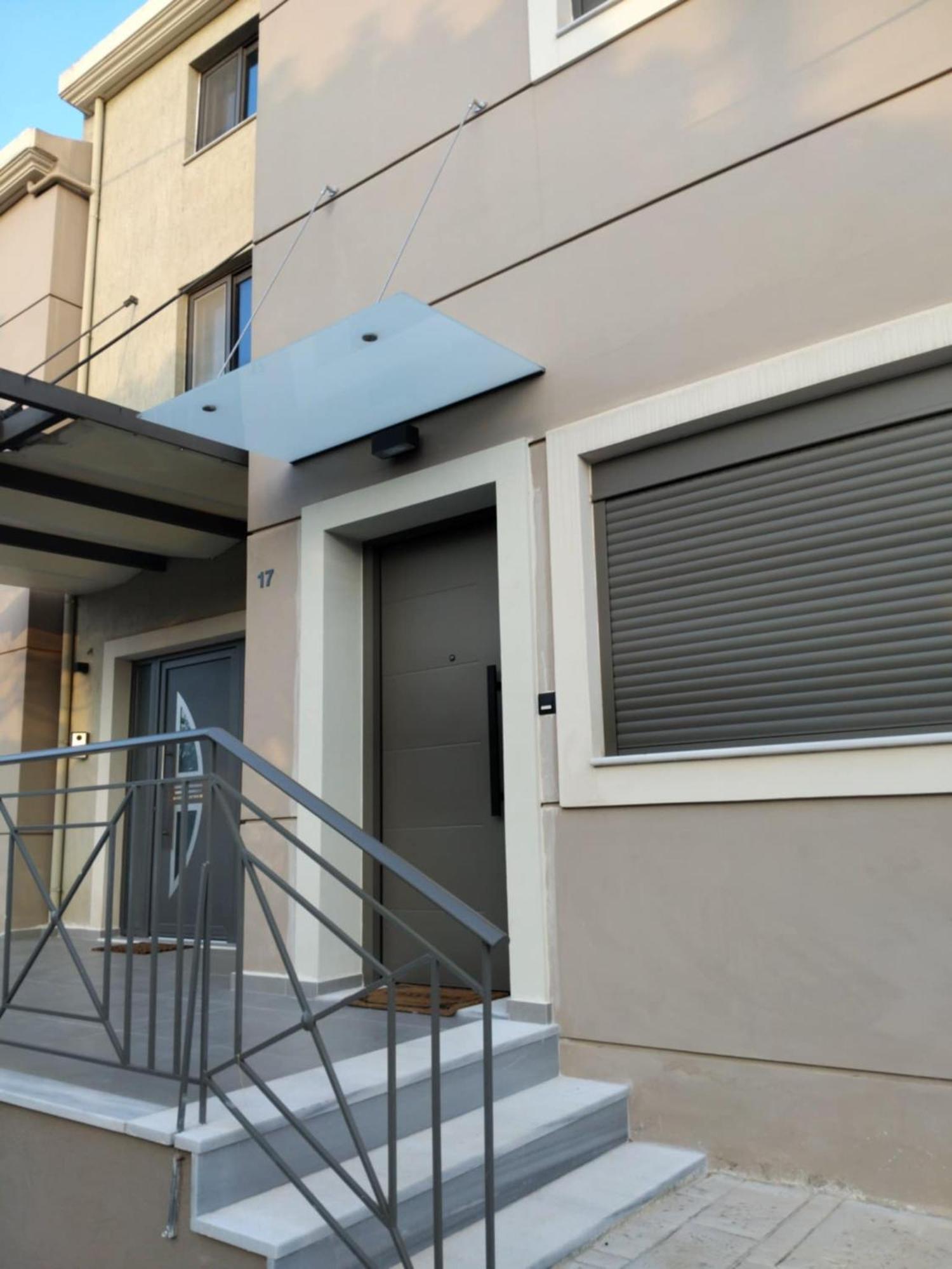 Appartement Simple, Calm And Luxurious Kalamata