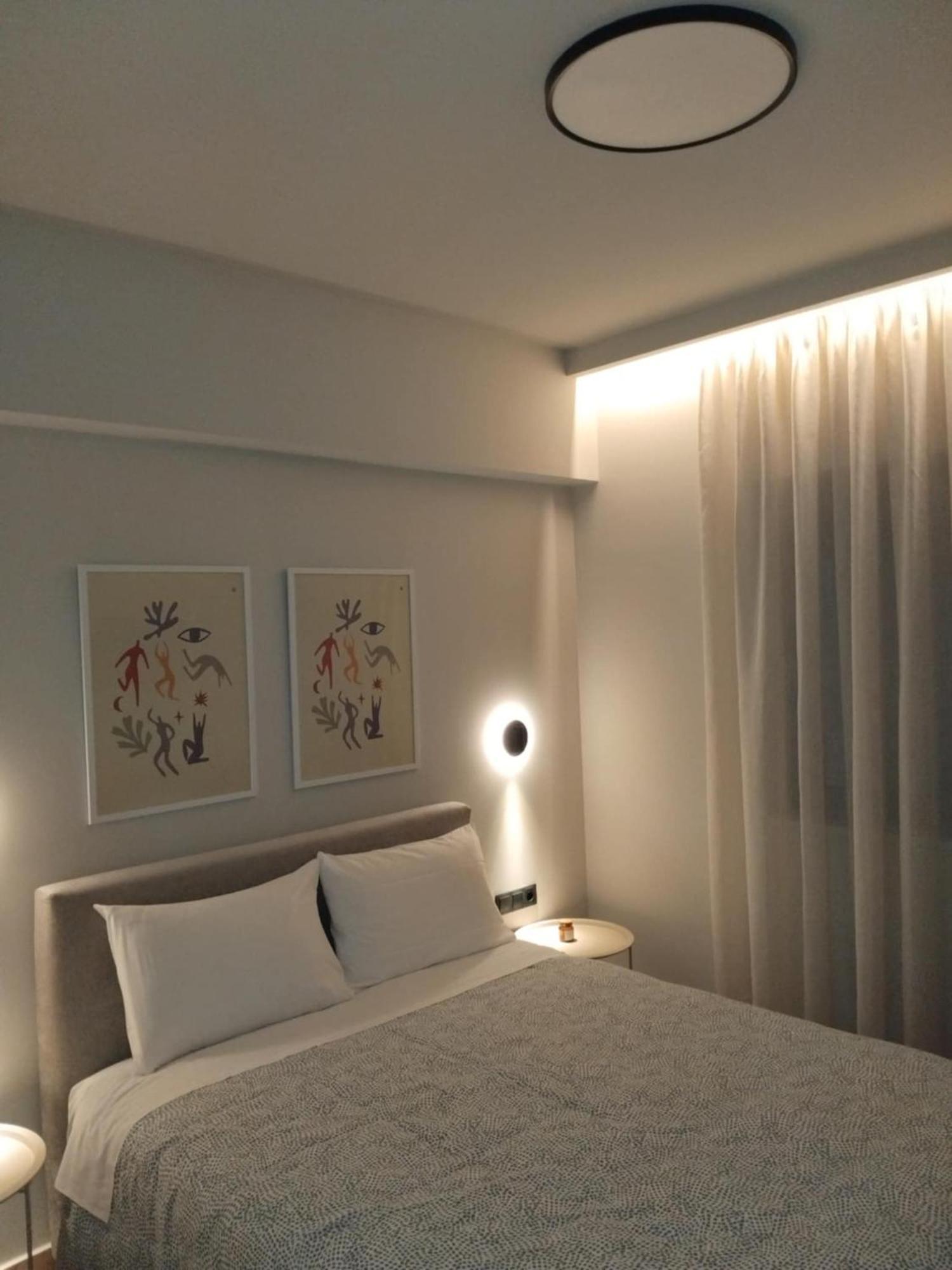 Simple, Calm And Luxurious *